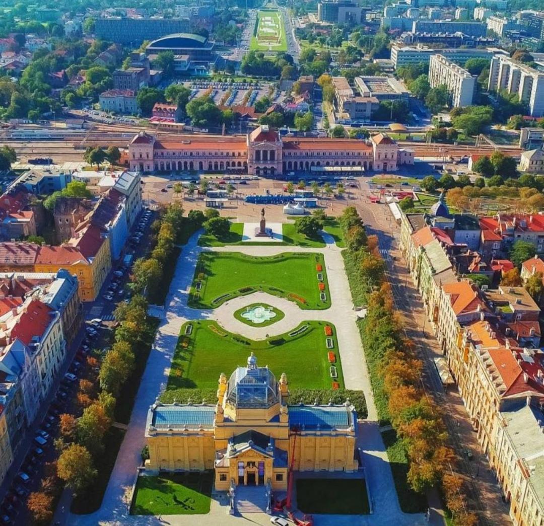 Nino Luxury Apartment Zagreb Oda fotoğraf